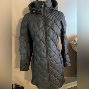 MICHAEL KORS WOMENS “DOWN”JACKET SIZE XS MINT